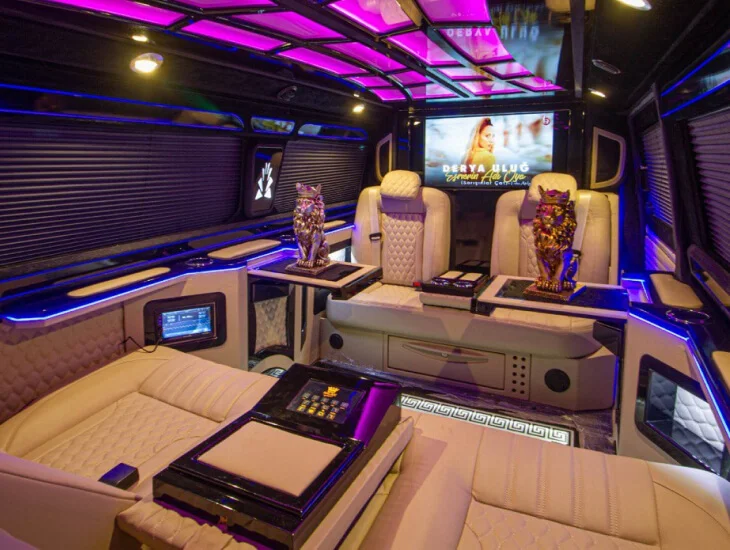 VIP airport transfer service for COP31 delegates in Antalya