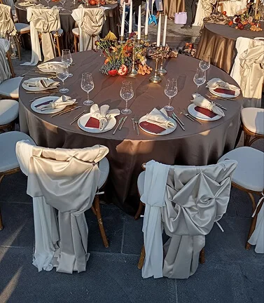 Elegant wedding table decoration with luxury styling and refined details by Make Events