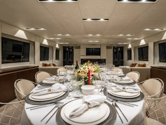 Luxury yacht dining experience in Marmaris, Turkey featuring elegant fine dining, premium service and an exclusive private yacht charter